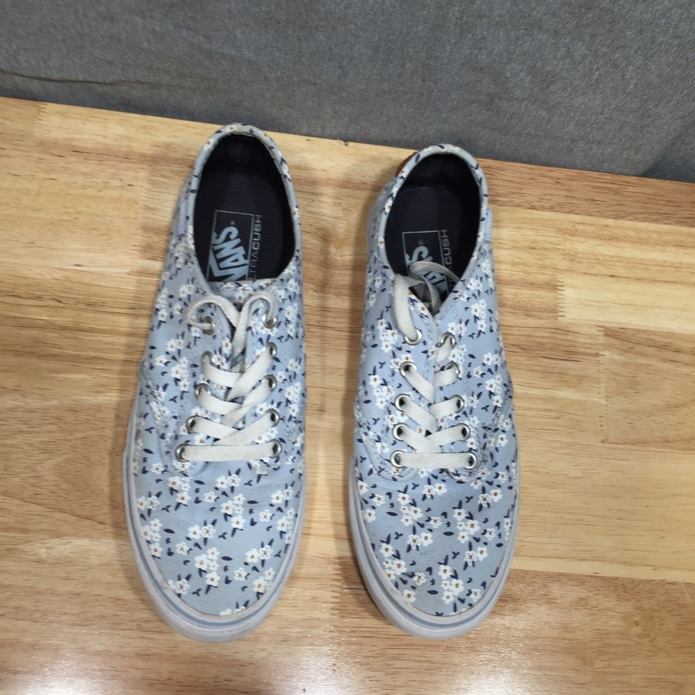 Vans Women Sneakers Floral Daisy UltraCush Lowโ Top 10 Blue